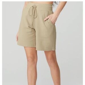 Alo Yoga High Waist Lounge Shorts Olive Green Size S